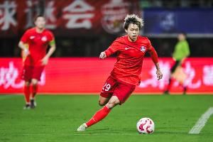 博主：梅州客家后卫茹子楠至少伤缺一周，铁定无缘对阵河南的比赛